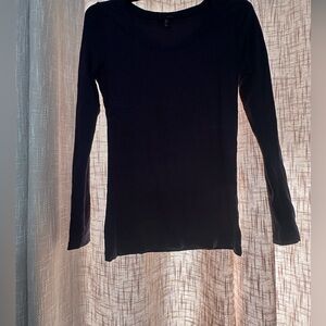Women’s basic long sleeve tee shirt